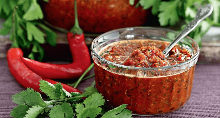 Домашняя аджика: 5 рецептов самой вкусной аджики в домашних условиях на зиму