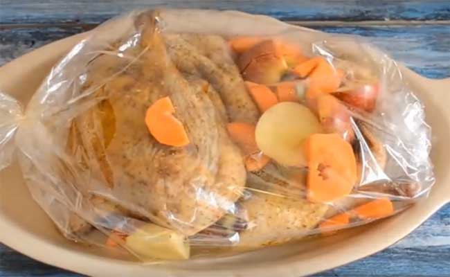 Гусь с яблоками в духовке: 7очень вкусных рецептов запекания