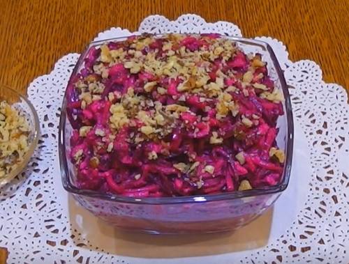 Салат из вареной свеклы. 10 рецептов простых и вкусных салатов на каждый день и праздники