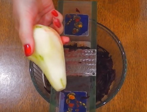 Салат из вареной свеклы. 10 рецептов простых и вкусных салатов на каждый день и праздники