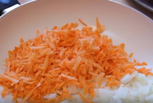 Фаршированная курица в духовке целиком. 9 простых пошаговых рецептов вкусного блюда к празднику