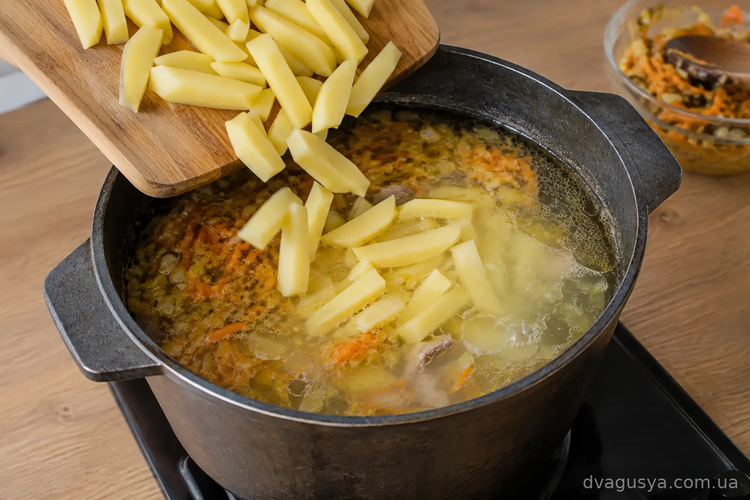Закласти картоплю й овочі