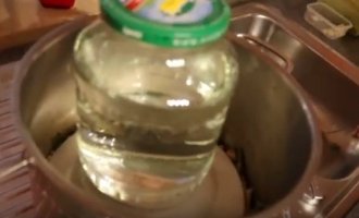 Покроковий рецепт, як солити опеньки різними способами у банках