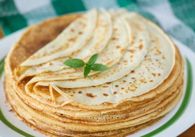 Блины на сыворотке - Вкусные рецепты тонких блинчиков с дырочками