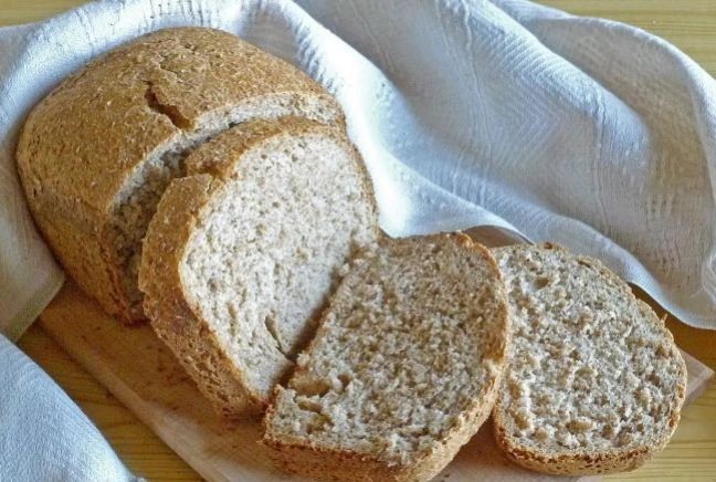 Хлеб в хлебопечке — 12 простых и самых вкусных рецептов