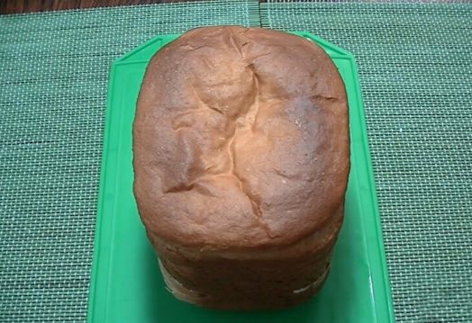 Хлеб в хлебопечке — 12 простых и самых вкусных рецептов