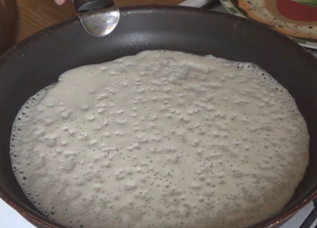 Блины на сыворотке - Вкусные рецепты тонких блинчиков с дырочками