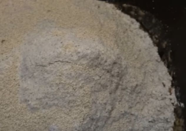 Хлеб в хлебопечке — 12 простых и самых вкусных рецептов