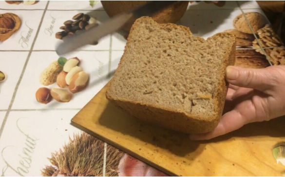 Хлеб в хлебопечке — 12 простых и самых вкусных рецептов