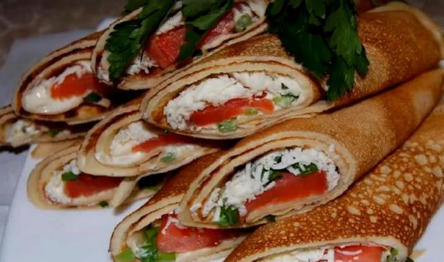 Блины с красной рыбой и сливочным сыром – 6 пошаговых рецептов приготовления
