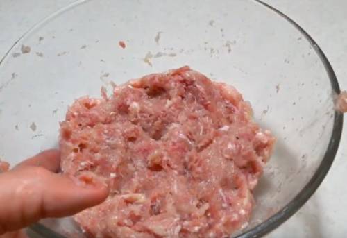 Домашние пельмени. Очень вкусные. Пошаговые рецепты приготовления теста и начинки