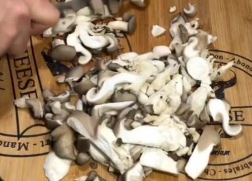 Бефстроганов из говядины. 7 простых пошаговых рецептов приготовления любимого блюда