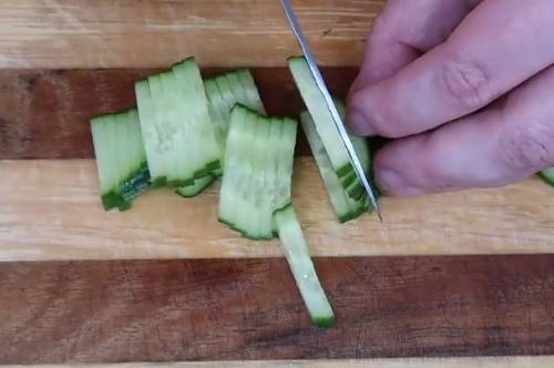 Салат с корейской морковью. 10 рецептов приготовления на любой вкус