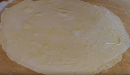 Самса домашняя из слоеного теста с мясом или фаршем. 5 пошаговых рецептов приготовления