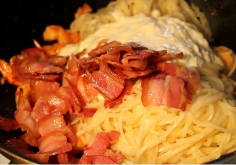 Паста карбонара с беконом и сливками: классический рецепт приготовления