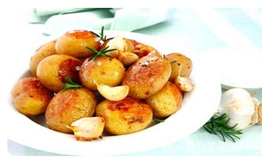 Как правильно пожарить картошку с луком на сковороде вкусно с корочкой
