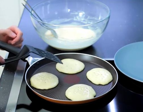 Панкейки в домашних условиях — Рецепты пышных блинчиков