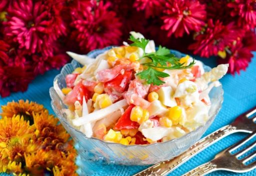 Салат с крабовыми палочками и помидорами: Очень вкусные рецепты
