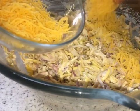 Салат с кальмарами и яйцом и огурцом - Самый вкусный рецепт