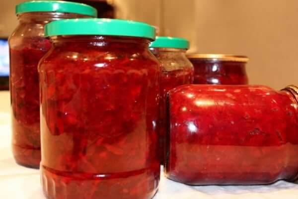 Борщова заправка на зиму – 8 дуже смачних рецептів