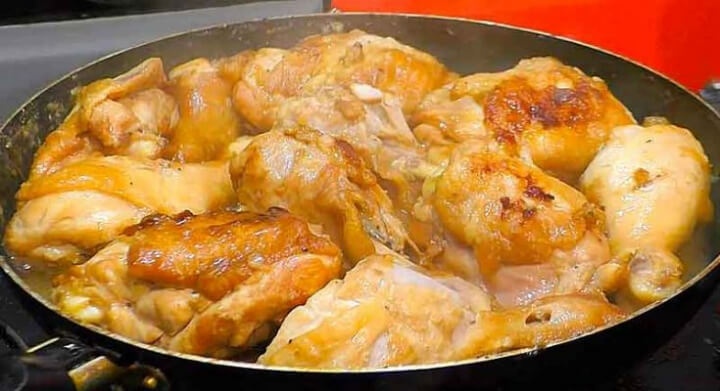 Курка по-єврейськи рецепт з цибулею та содою покроково