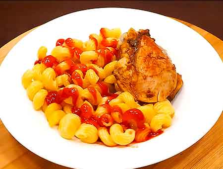 Макарони з куркою в мультиварці редмонд з фото за кроками