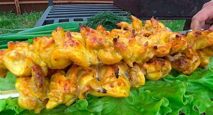 Маринад для шашлику з курки з майонезом на мангалі