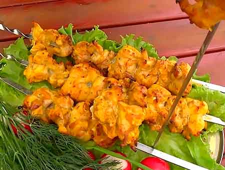 Маринад для шашлику з курки з майонезом на мангалі