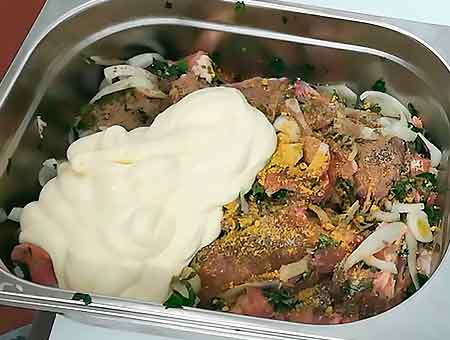 Маринад для шашлику з курки з майонезом на мангалі