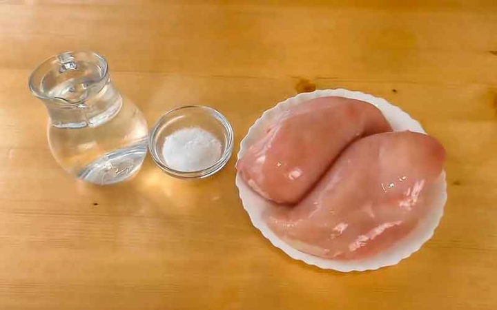 Рецепт смачної курячої грудки у маринаді