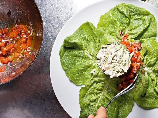 Салат з язиком – 15 рецептів смачного приготування в домашніх умовах