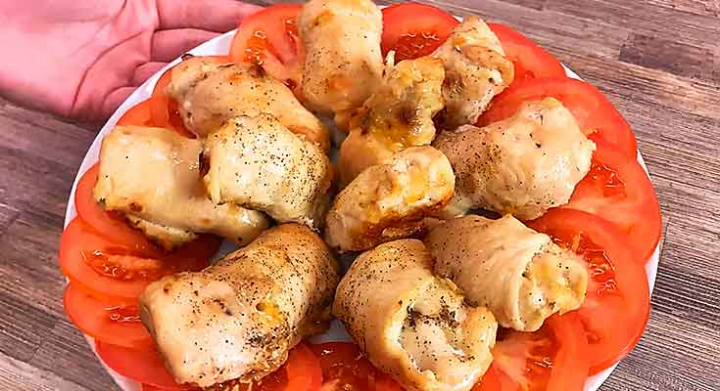 Закуска з курячої грудки, що тане в роті на сковороді