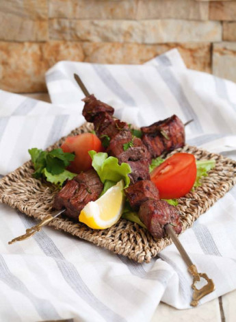 Як замаринувати мясо для шашлику — 12 кращих рецептів