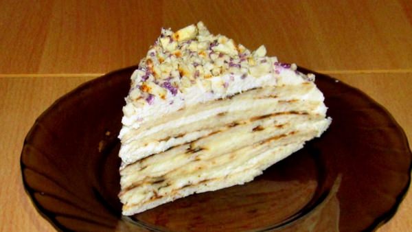 Коржі для торта на сковороді – 8 простих і смачних рецептів