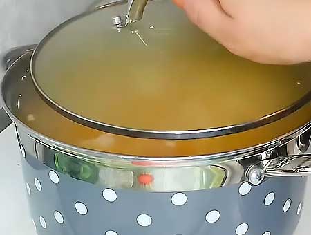 Курячий суп з вермішеллю, простий класичний рецепт