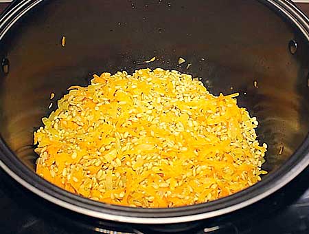 Перловка з куркою в мультиварці редмонд з курячого м'яса