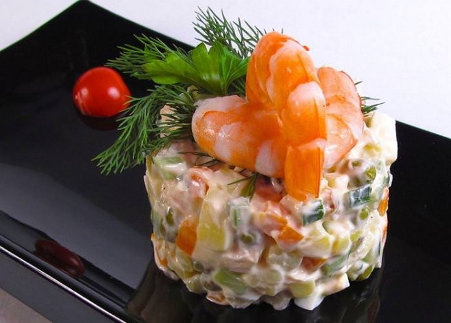 Салат столичний класичний рецепт приготування усіма улюбленої страви