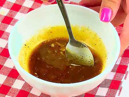 Шашлик з курячого філе з овочами в духовці