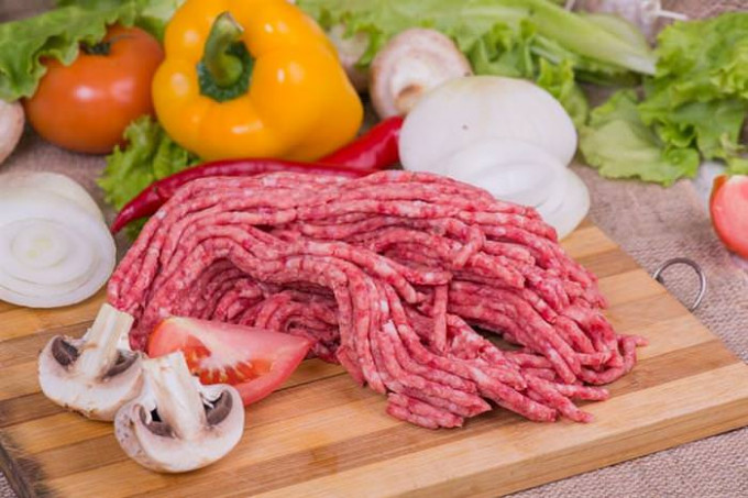 Що приготувати з фаршу: різноманітні рецепти мясних страв