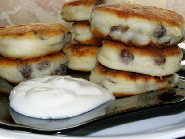 Сирник в духовці – 7 смачних рецептів сирників