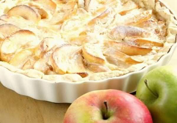 Як спекти пиріг з листкового тіста з яблуками — 5 кращих рецептів!