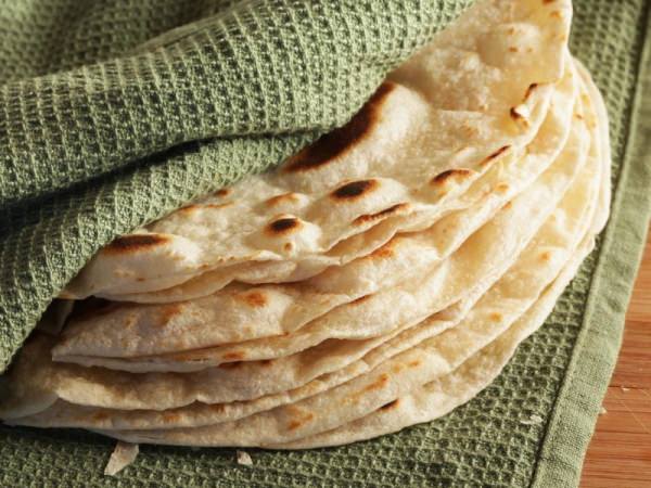 Кукурудзяні коржі – 6 рецептів приготування
