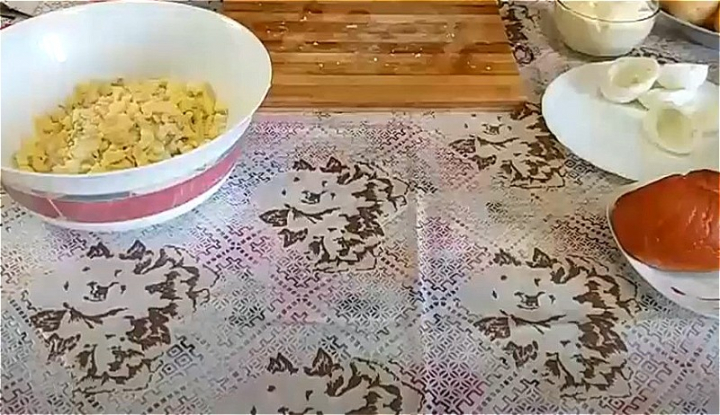 Олів'є з куркою - класичні рецепти