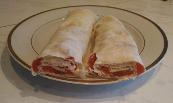 Роли з лаваша – 7 рецептів з різними начинками