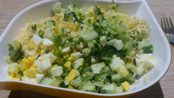 Салат з огірком і яйцем – 7 смачних рецептів