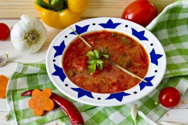 Вегетаріанський борщ – 7 смачних рецептів приготування