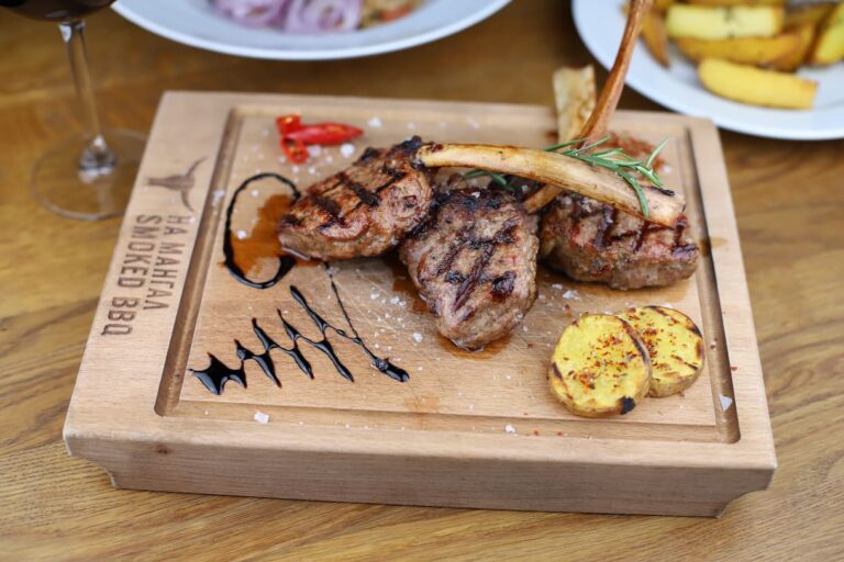 Мангал Steak house у Львові