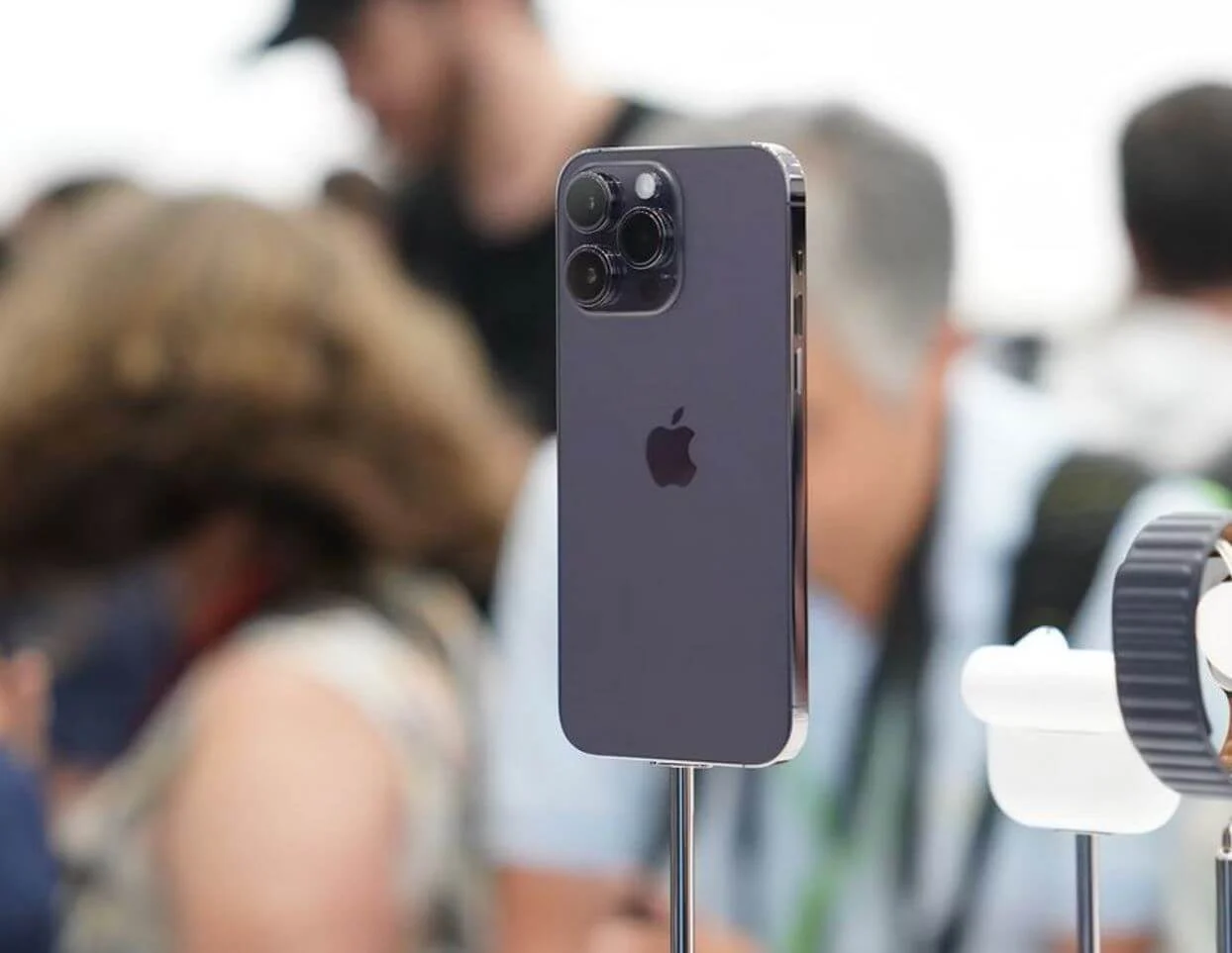 Какой чехол выбрать для iPhone 14 Pro?