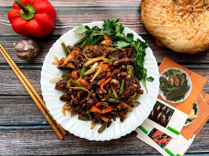Яловичина по-китайськи з овочами - соковита, м'яка та пікантна