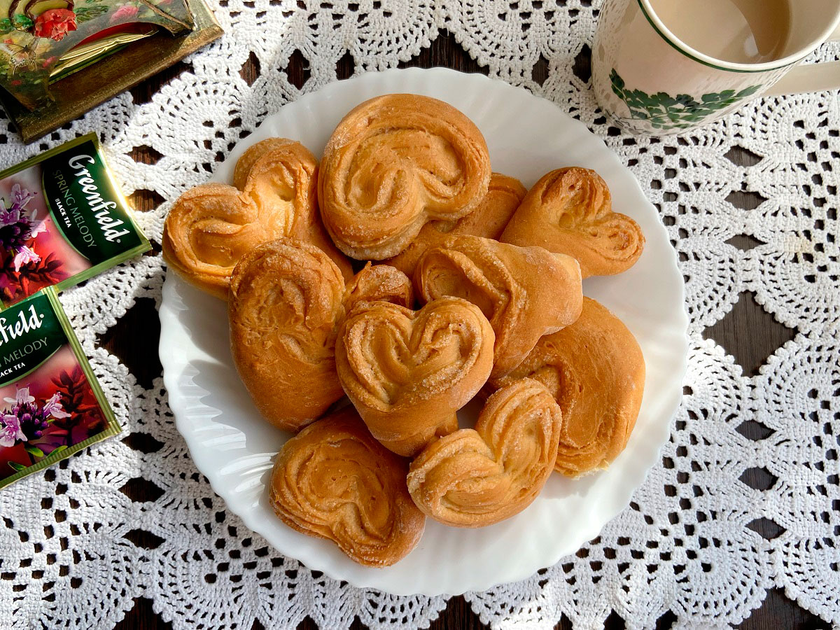 Плюшка цукрова
